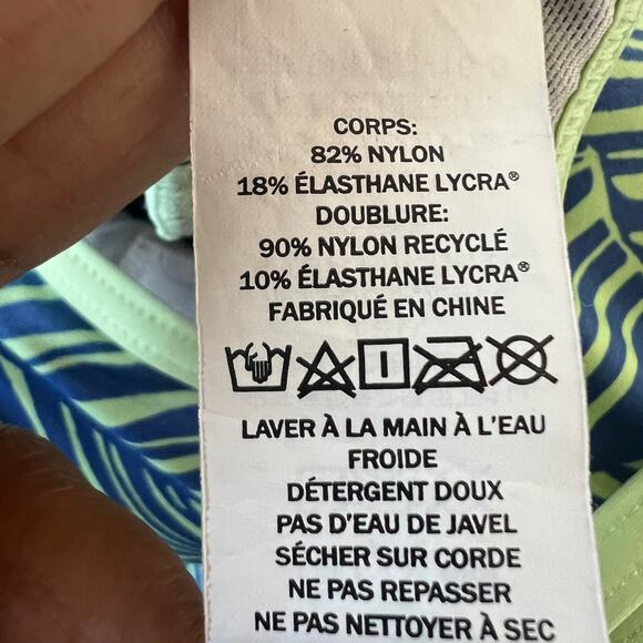 L.L.Bean Swimsuit Womens 6 Blue Green One Piece Leaf Print Built in Bra UPF 50+ - Picture 8 of 11